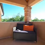 House Brigita 1762 בית נופש