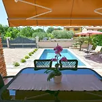 House Brigita 1762 בית נופש פורץ