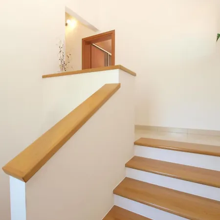 House Brigita 1762 Holiday home Porec