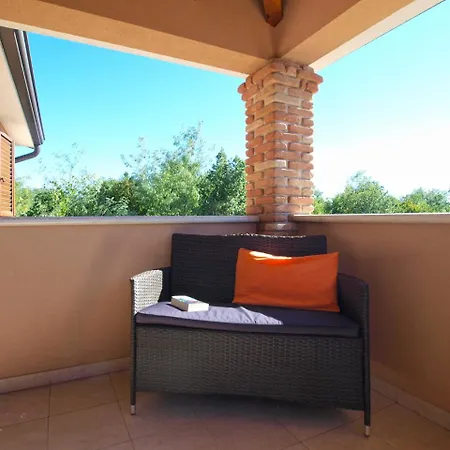 House Brigita 1762 Tatil Evi