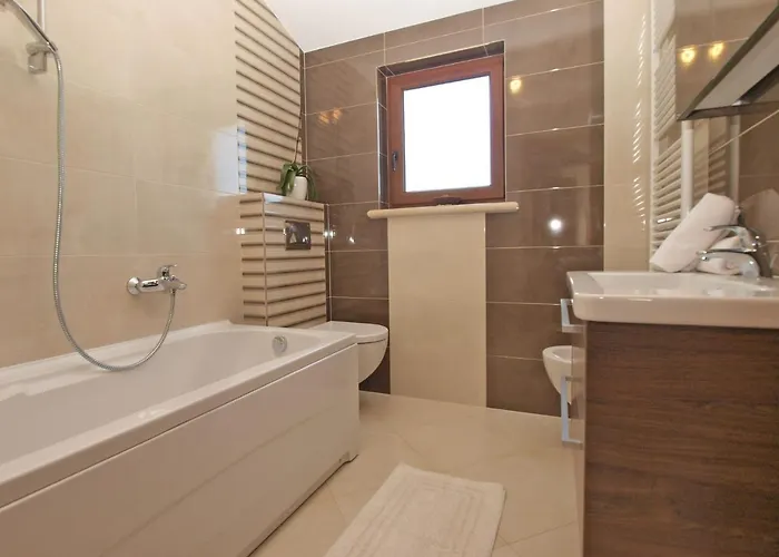 House Brigita 1762 * Пореч