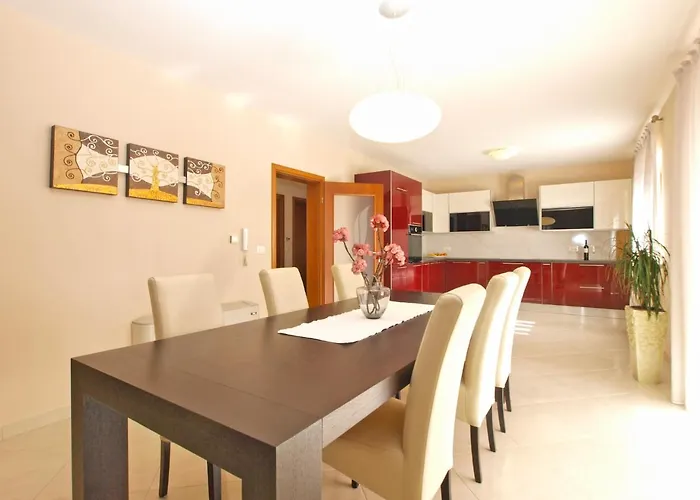 House Brigita 1762 Дом отдыха Пореч