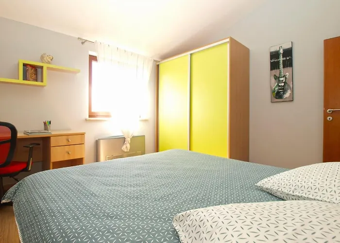 House Brigita 1762 *