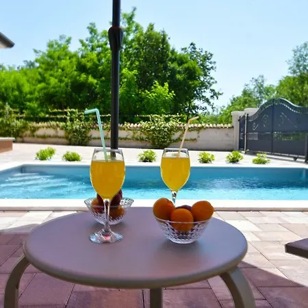 House Brigita 1762 * Poreč